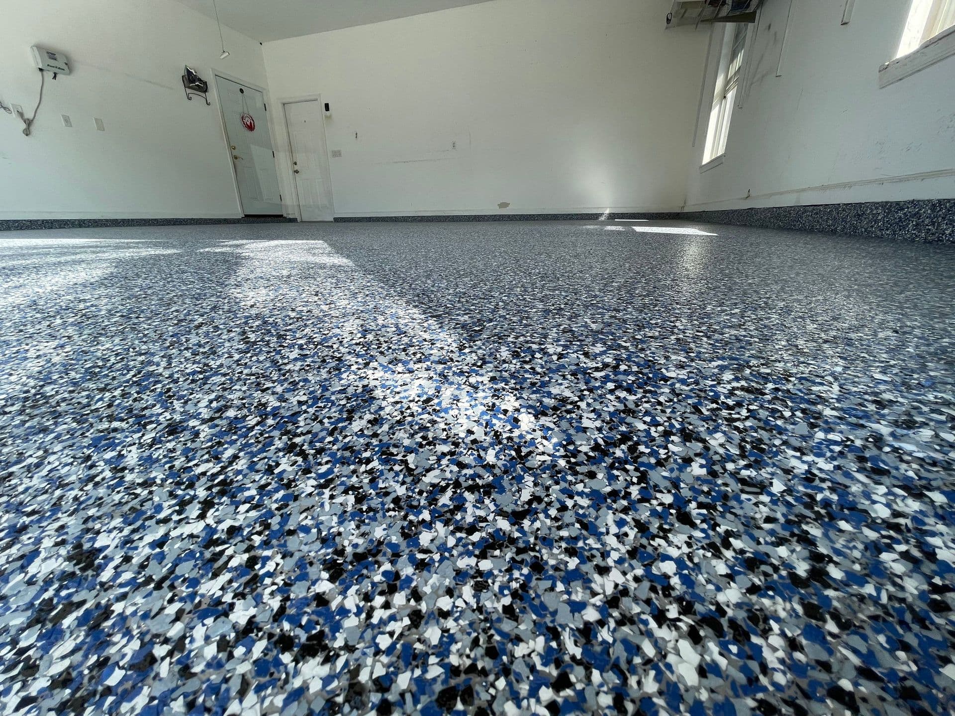 What Is a Polyaspartic Concrete Coating
